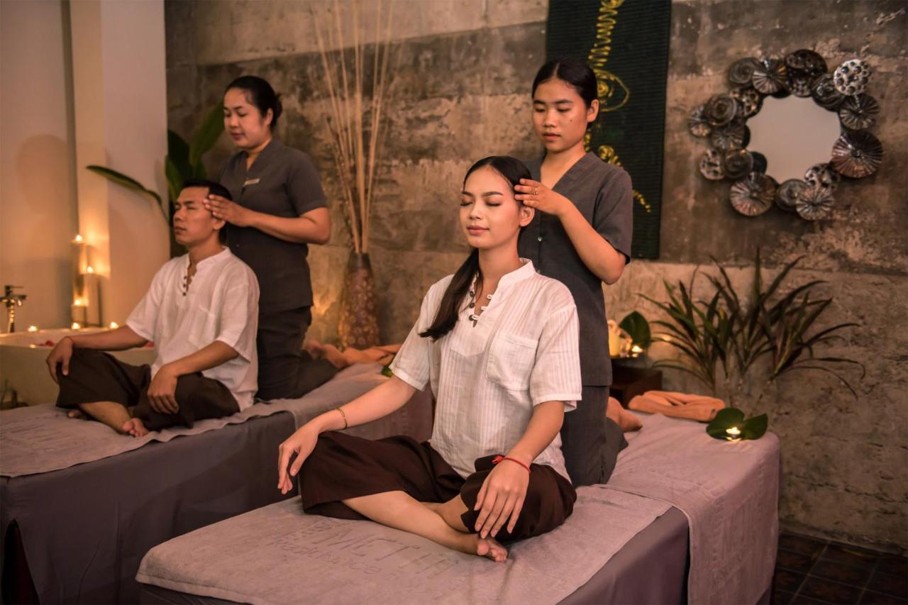 Hotel Metta & 5*